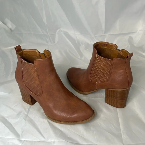 EURO SOFT By Softt Salida Western Ankle Boots Camel Brown Vegan Leather Zip 8.5 - Picture 15 of 15
